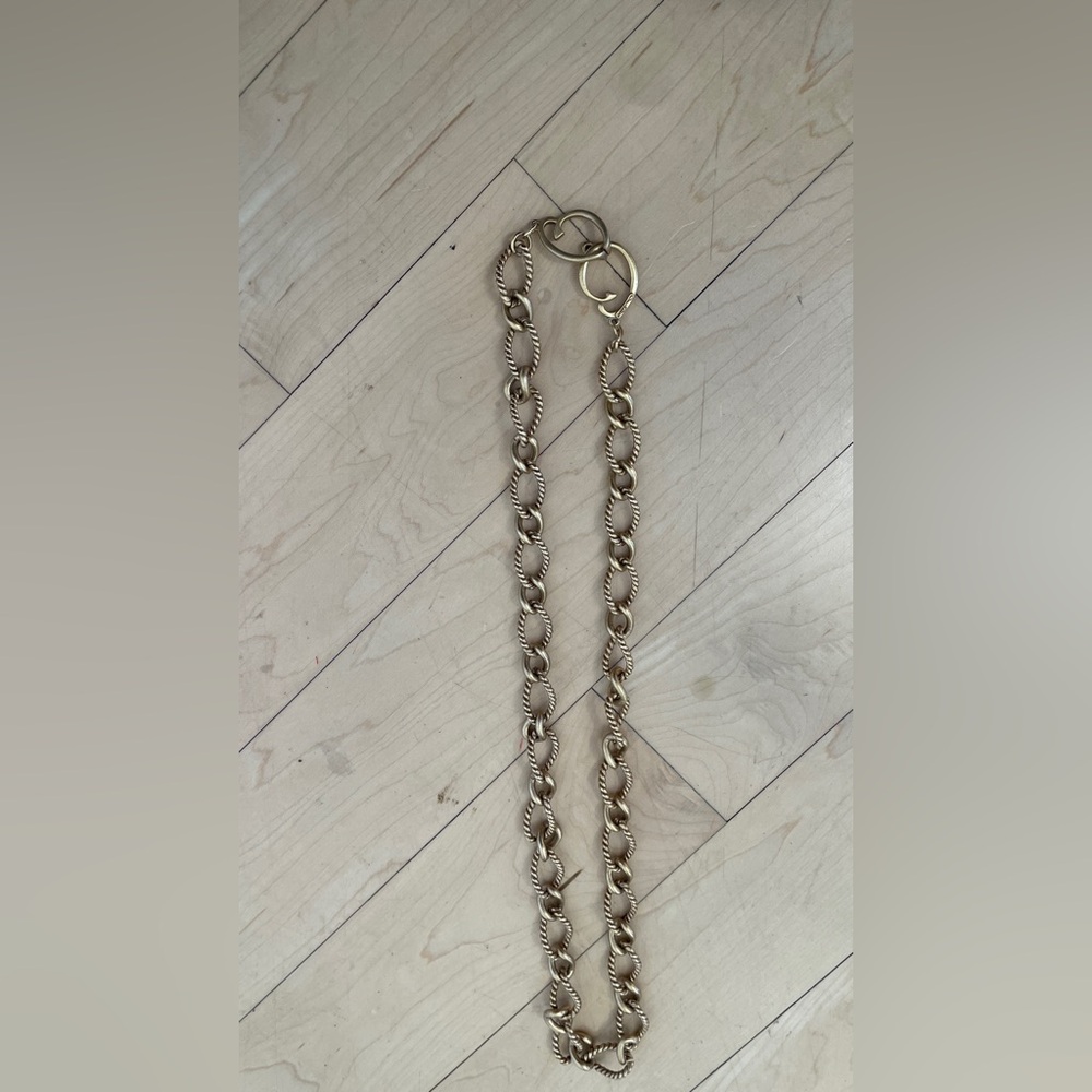 Vintage Gold Tone oscar De La Renta necklace O Chain Twist
